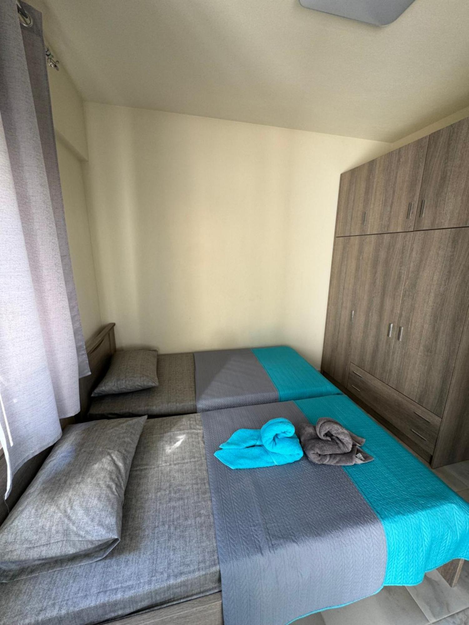 Adoniss Apartmentss Paralia Dionysiou Dış mekan fotoğraf